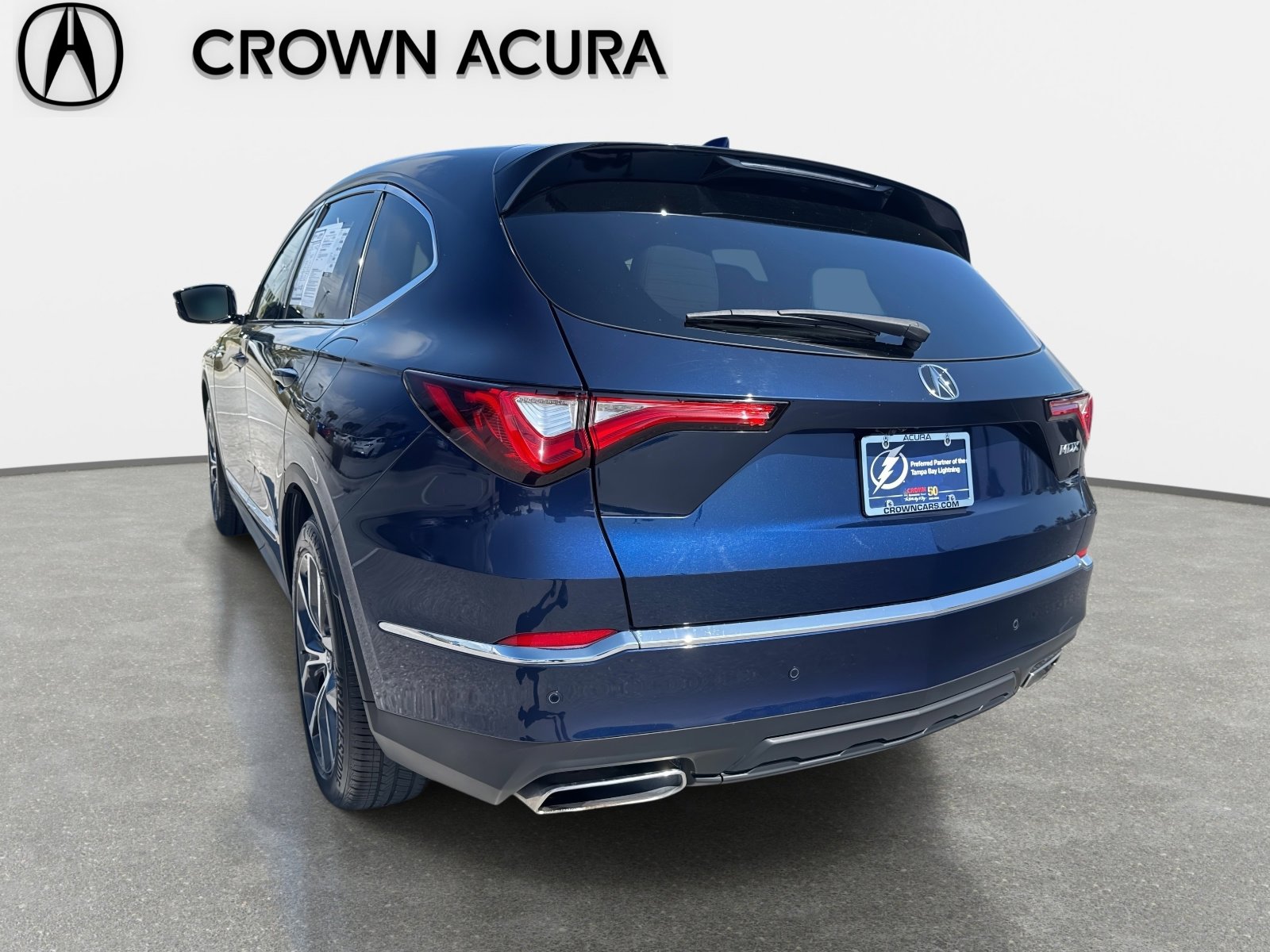 Used 2023 Acura MDX FWD w/ Technology Package image 9