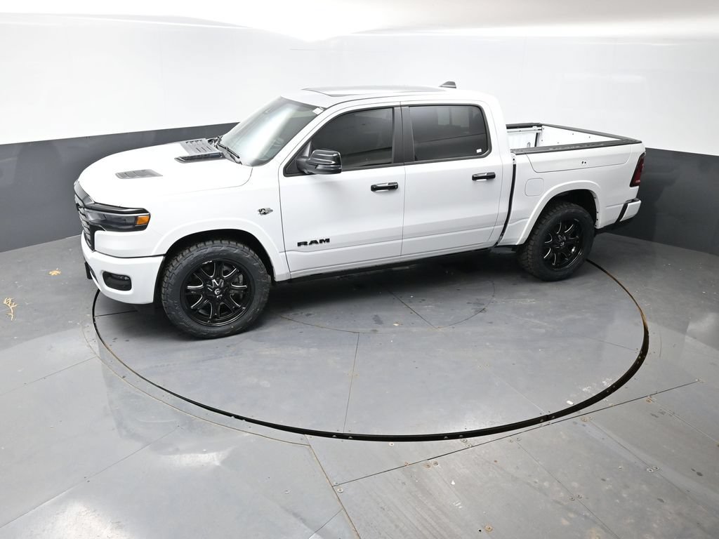 New 2026 RAM 1500 Laramie w/ Night Edition AWD/4WD image 33