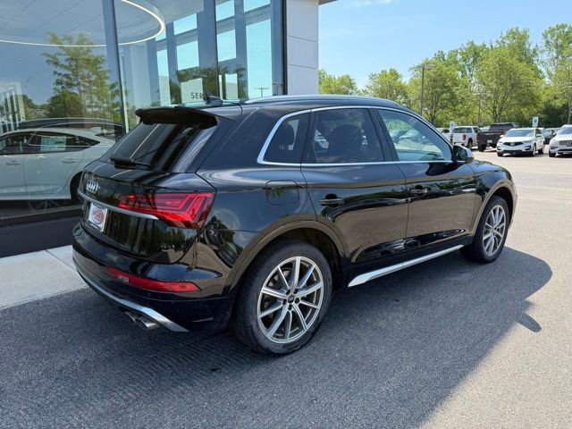 Used 2022 Audi SQ5 Premium Plus w/ Premium Plus Package AWD/4WD image 2