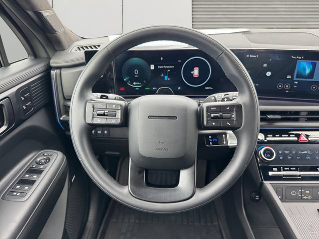 Used 2025 Hyundai Santa Fe Calligraphy FWD image 13