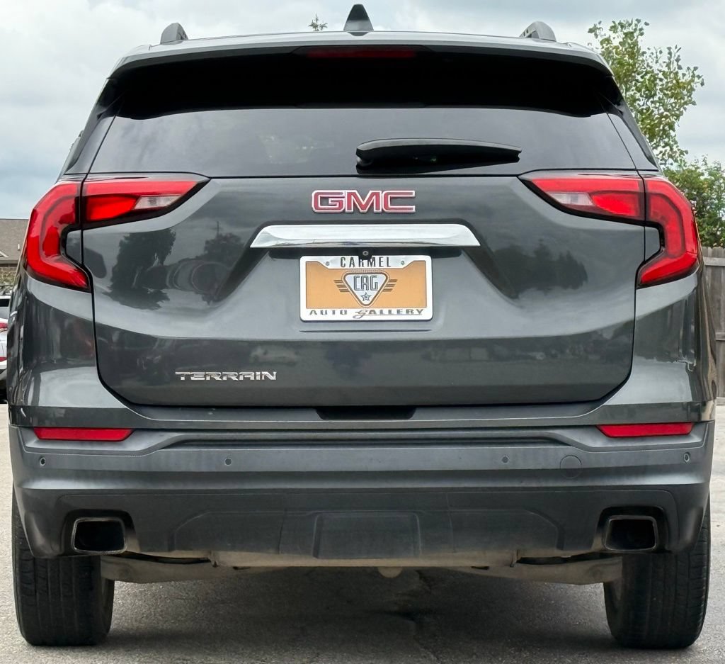 Used 2019 GMC Terrain SLE w/ Driver Convenience Package FWD image 3