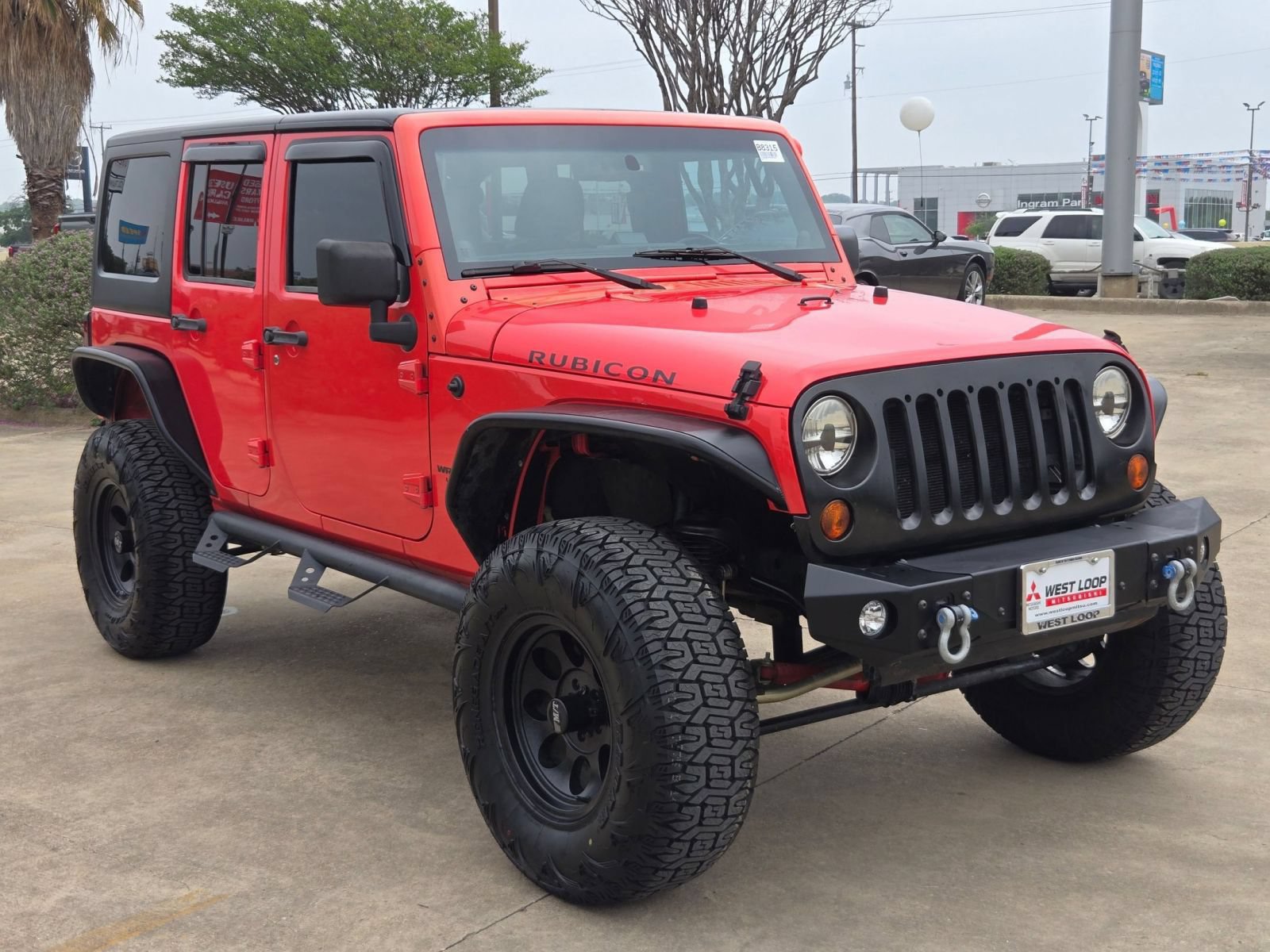 Used 2013 Jeep Wrangler Unlimited Rubicon w/ Connectivity Group AWD/4WD image 7