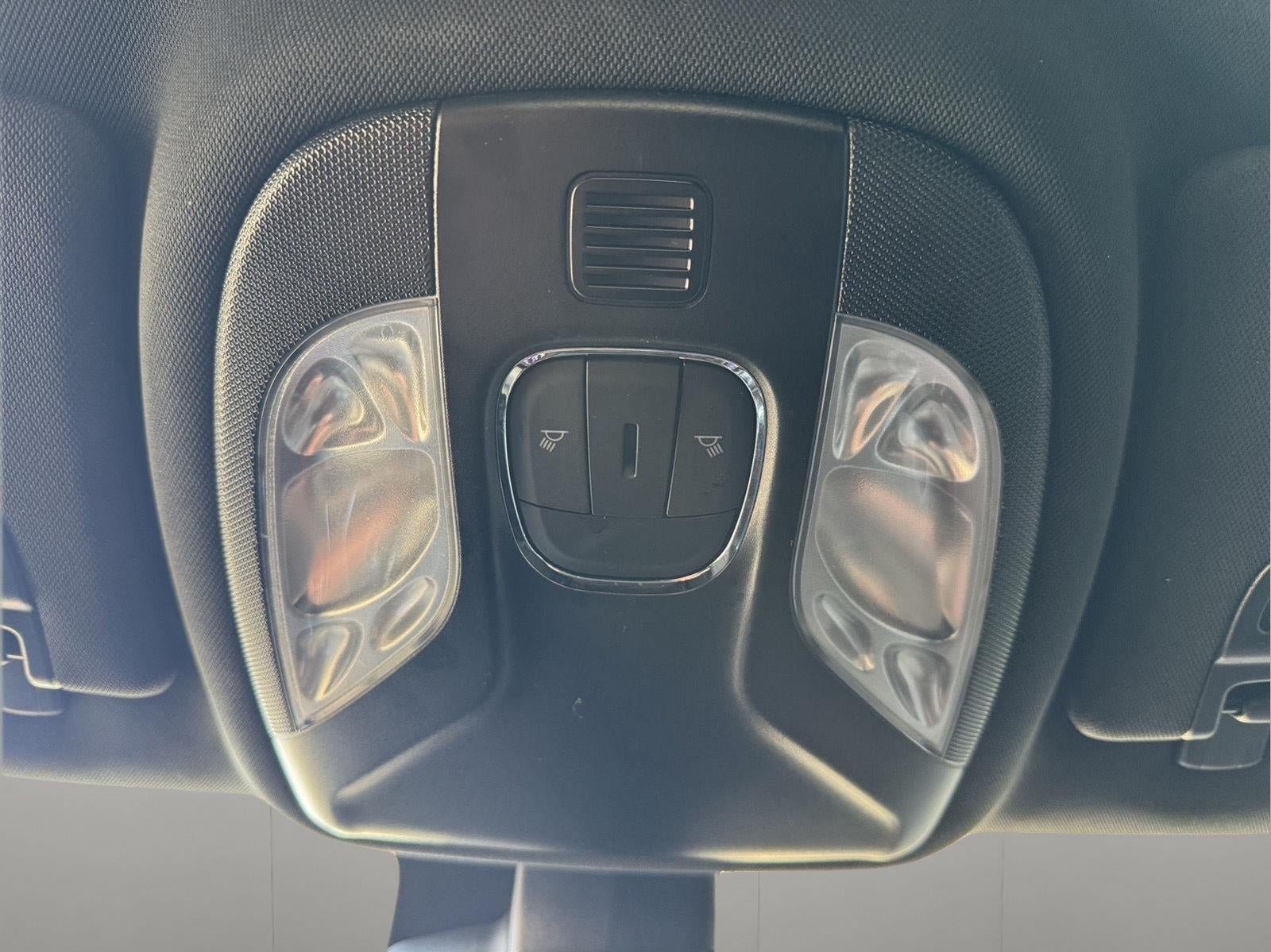 Used 2025 Jeep Compass Limited AWD/4WD image 15
