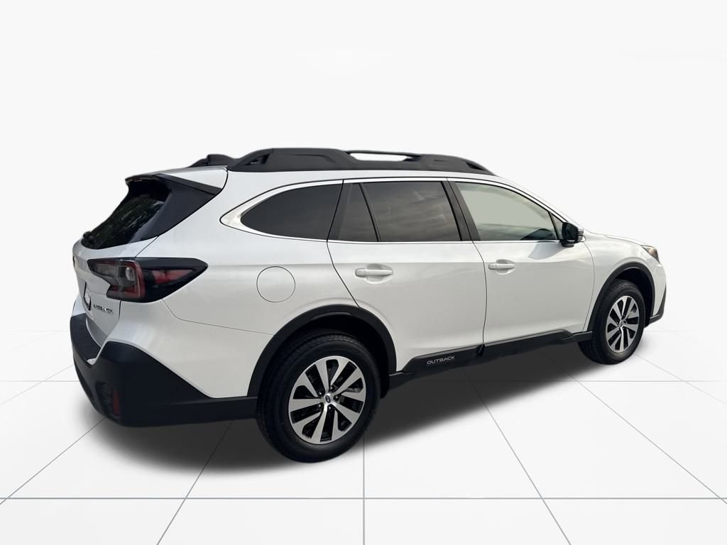 Used 2021 Subaru Outback Premium image 9
