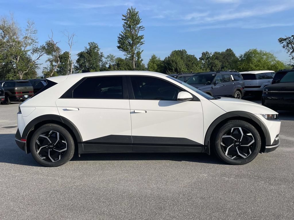 Certified 2024 Hyundai Ioniq 5 SEL RWD image 30