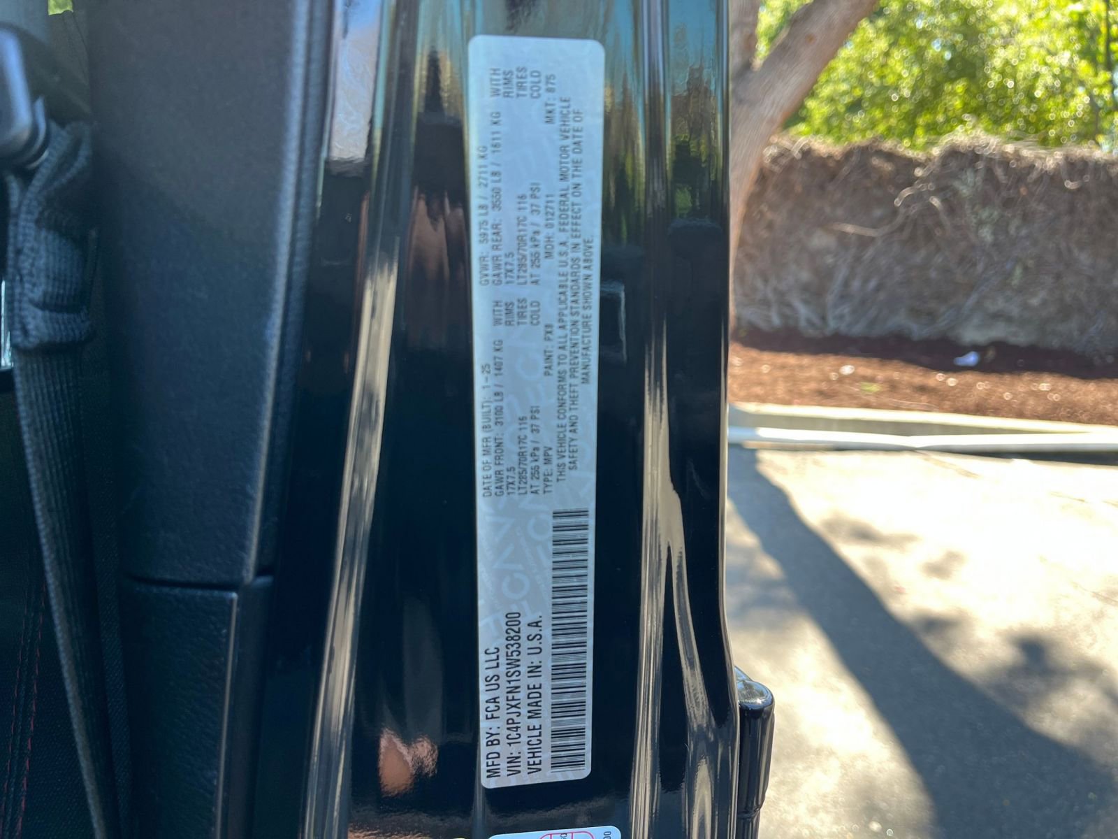 Used 2025 Jeep Wrangler Unlimited Rubicon image 28