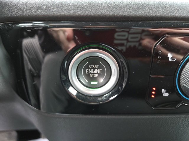 Used 2023 Chevrolet Silverado 1500 LT image 14