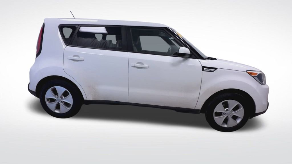 Used 2016 Kia Soul image 9