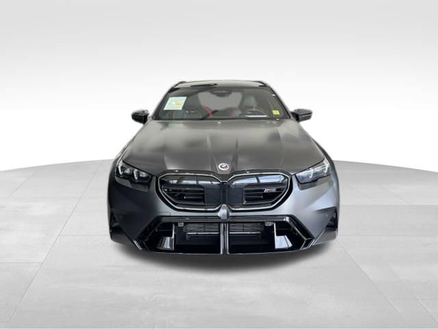 Certified 2025 BMW M5 Touring AWD/4WD video 2