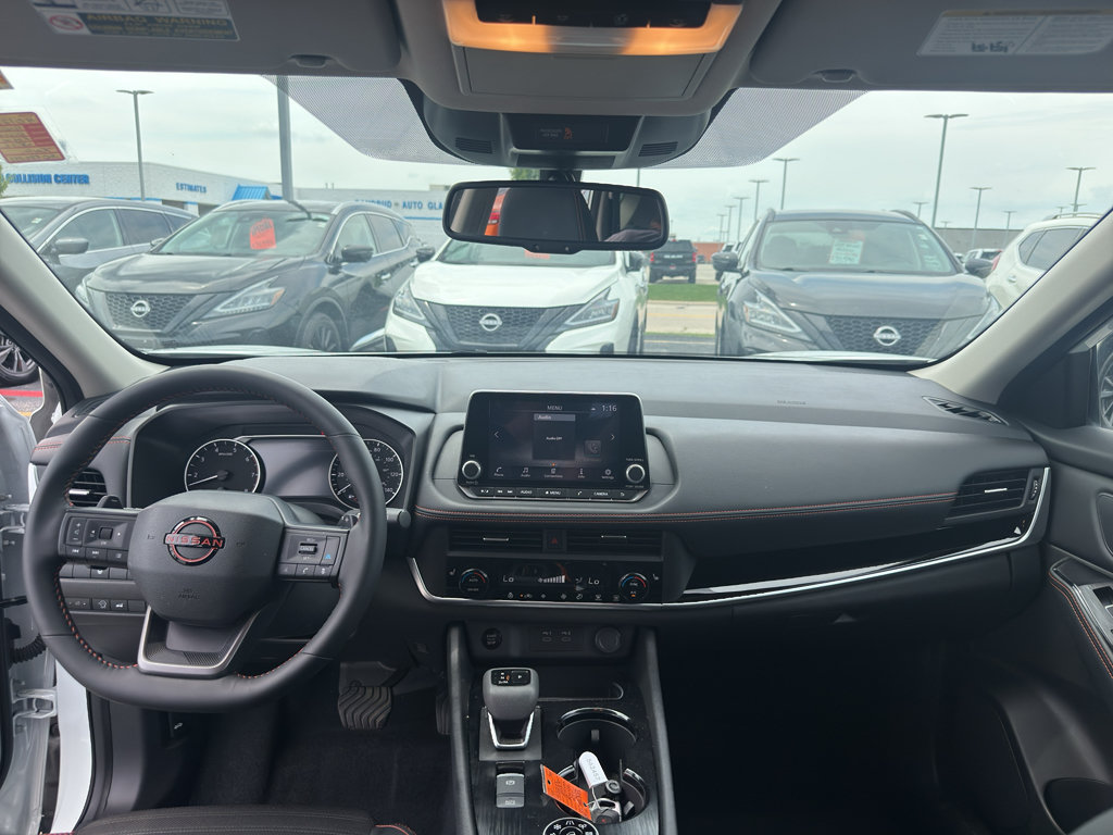 Used 2025 Nissan Rogue SV w/ Rock Creek Premium Package AWD/4WD image 28