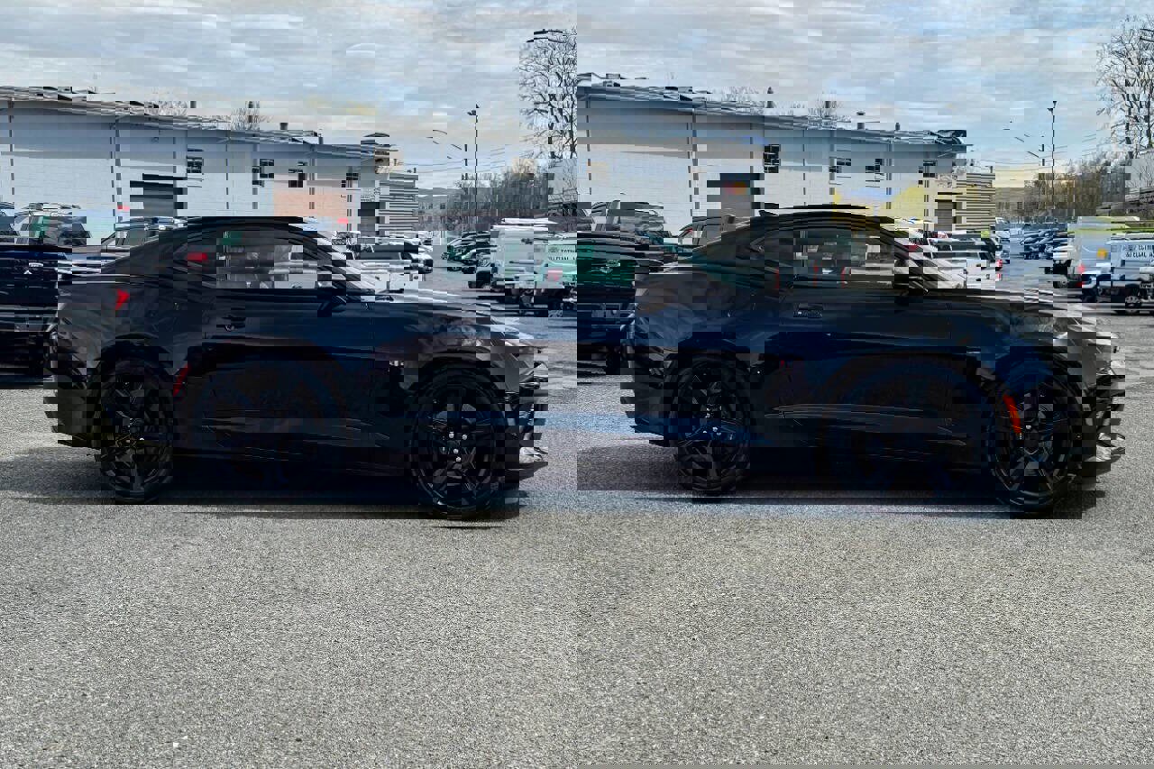 Used 2017 Chevrolet Camaro SS RWD image 2