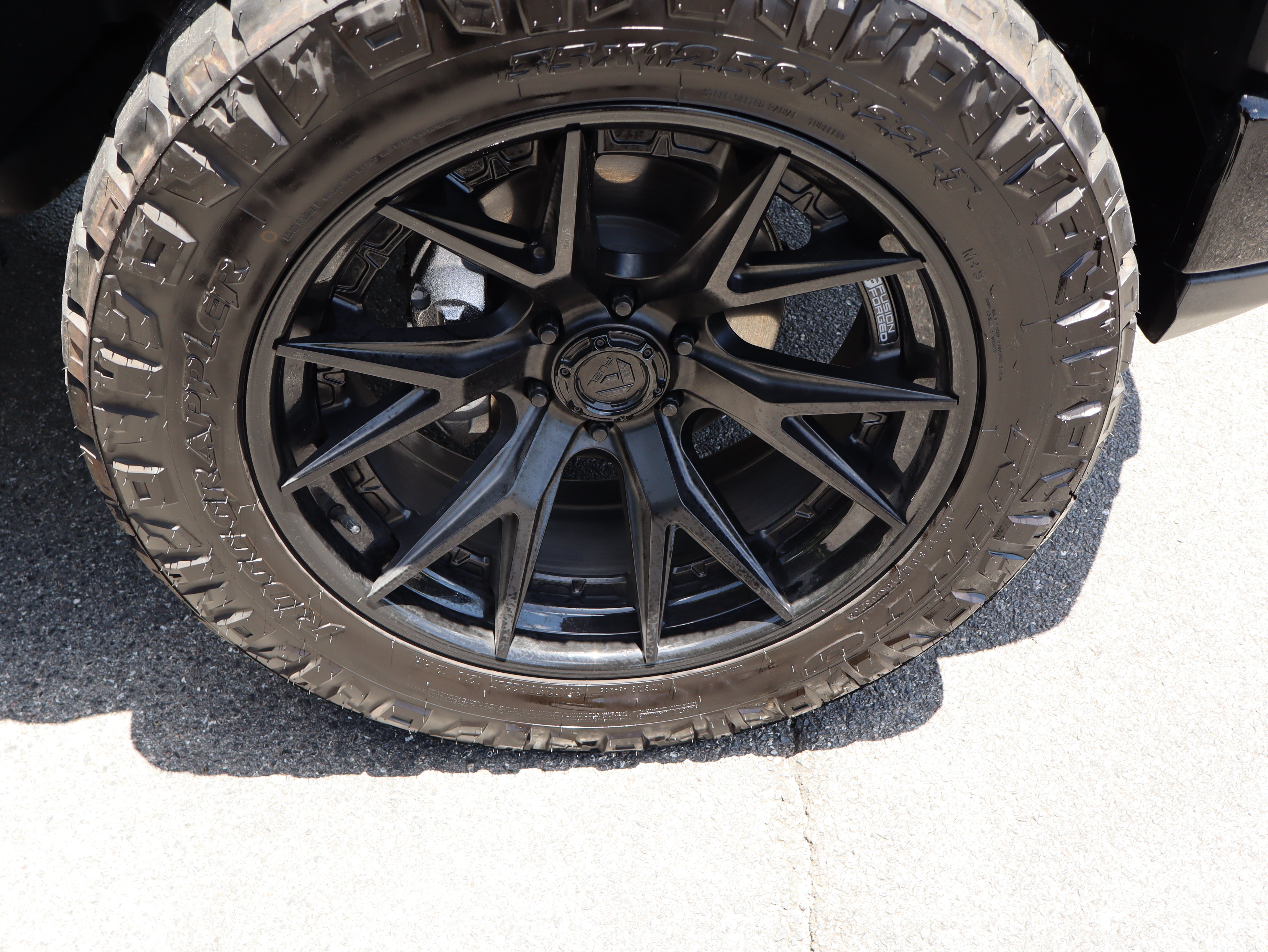 Used 2026 GMC Sierra 1500 AT4 w/ AT4 Premium Package AWD/4WD image 12