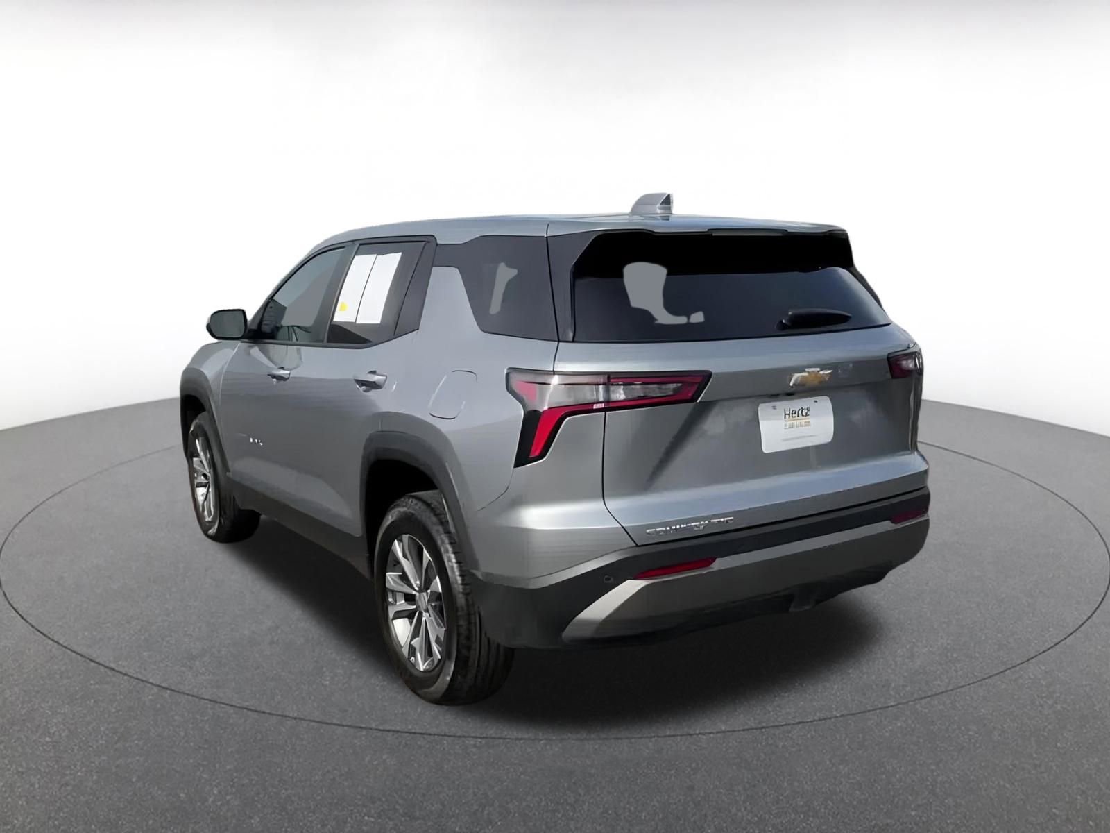 Used 2025 Chevrolet Equinox LT image 11