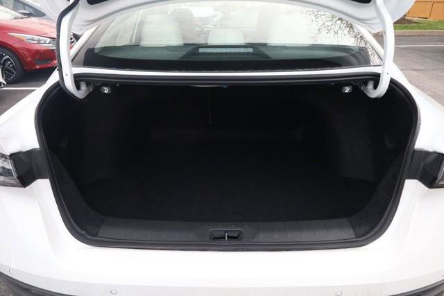 New 2026 Nissan Sentra SL w/ Floor Mat Package FWD image 7