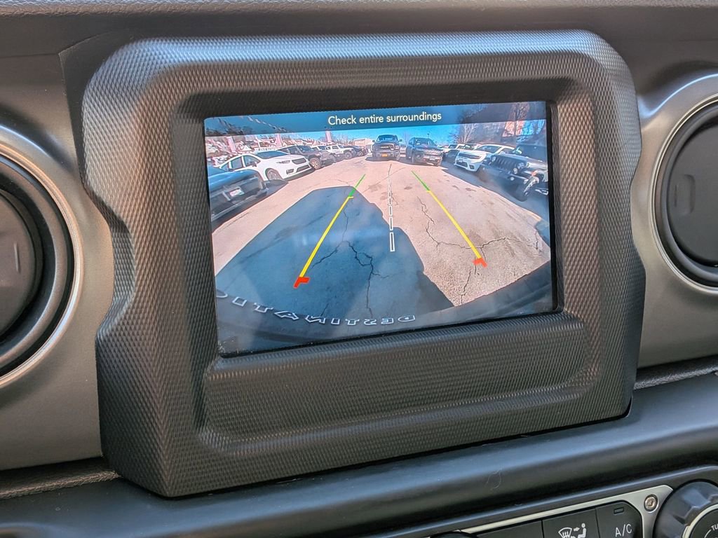 Used 2021 Jeep Wrangler Unlimited Willys image 17