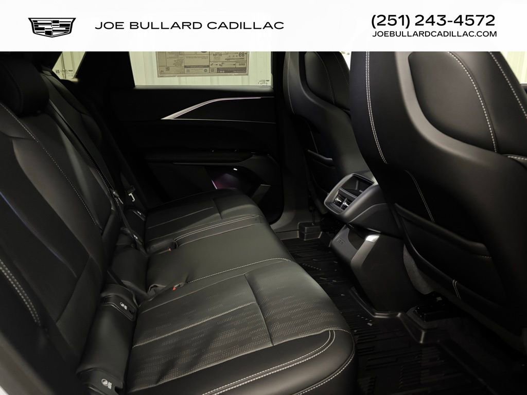 New 2026 Cadillac Lyriq Sport w/ LPO, Floor Liner Package AWD/4WD image 18