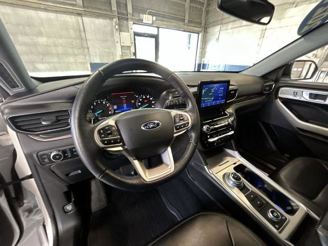 Certified 2021 Ford Explorer Limited w/ Hybrid Equipment Group 310A AWD/4WD image 14