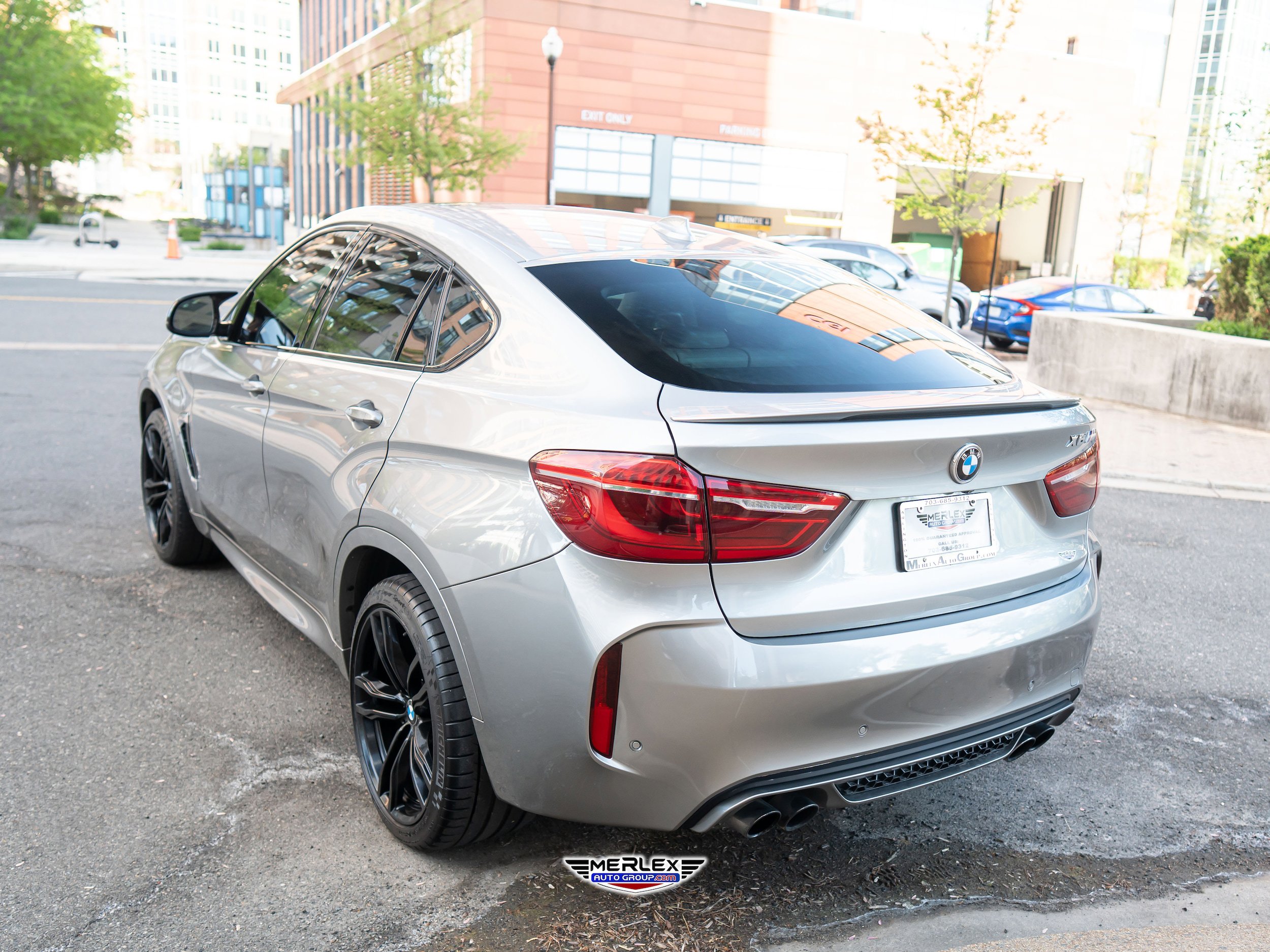 Used 2019 BMW X6 M w/ Executive Package AWD/4WD image 5