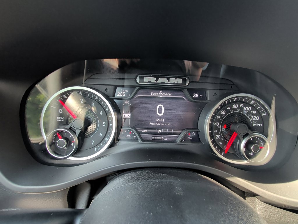 New 2026 RAM 1500 Big Horn AWD/4WD image 16