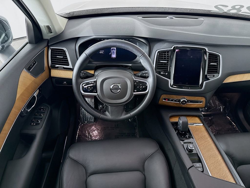 Used 2025 Volvo XC90 B6 Ultra image 23
