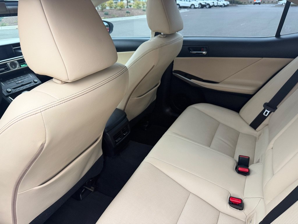 Used 2015 Lexus IS 250 RWD image 13