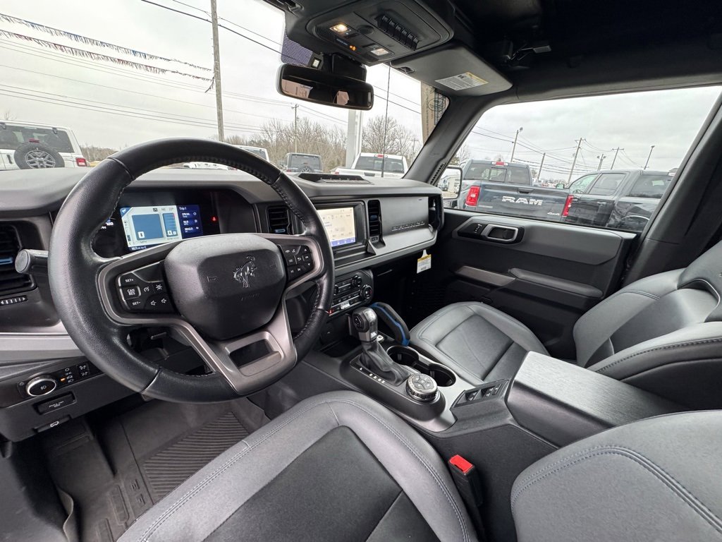 Used 2023 Ford Bronco Black Diamond w/ Sasquatch Package image 20