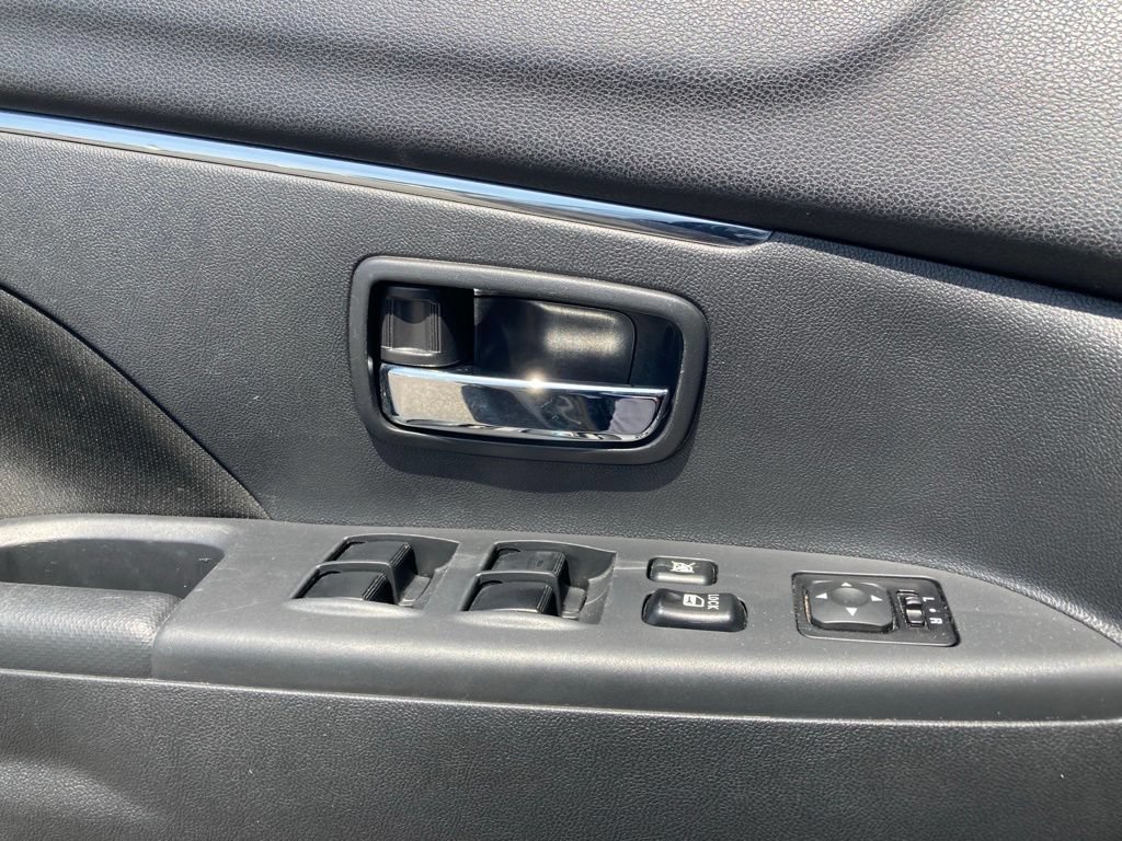 Used 2024 Mitsubishi Outlander Sport AWD image 12