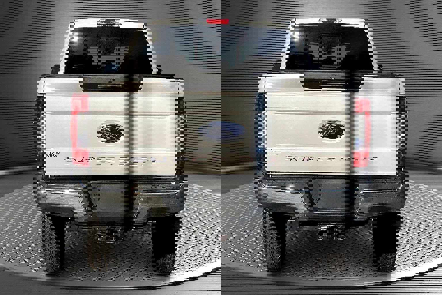 Used 2017 Ford F350 Lariat w/ Lariat Ultimate Package image 5