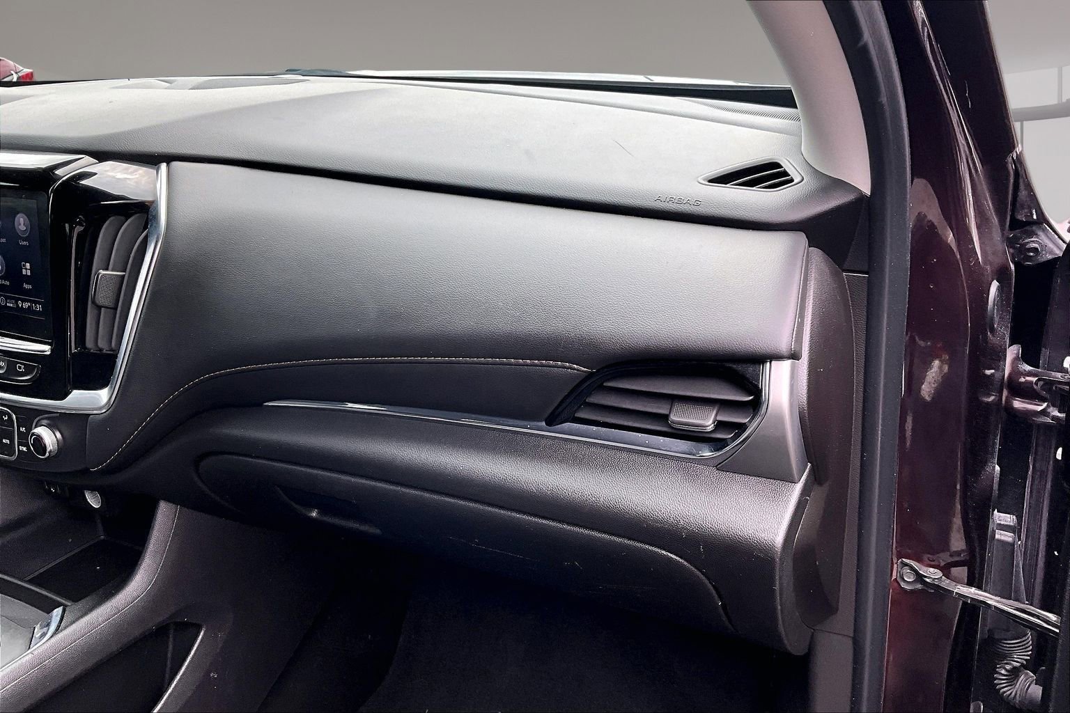 Used 2021 Chevrolet Traverse LT FWD image 27