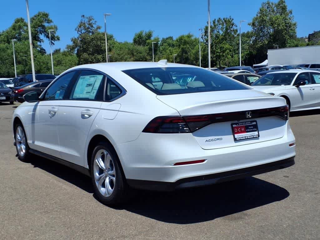 New 2025 Honda Accord LX image 8