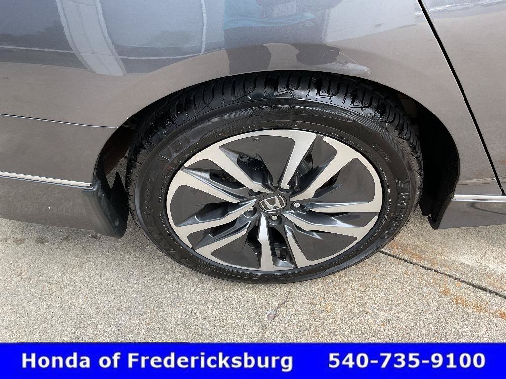 Certified 2019 Honda Accord Touring image 12