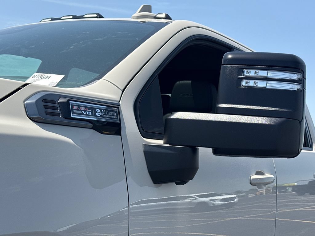 New 2026 GMC Sierra 2500 AT4 w/ AT4 Premium Plus Package AWD/4WD image 13