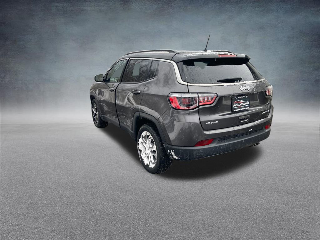 Used 2022 Jeep Compass Limited image 3