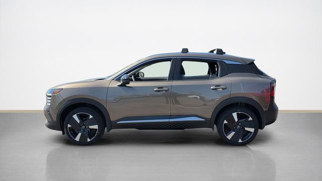 New 2026 Nissan Kicks SR w/ Cold Weather Package AWD/4WD image 5