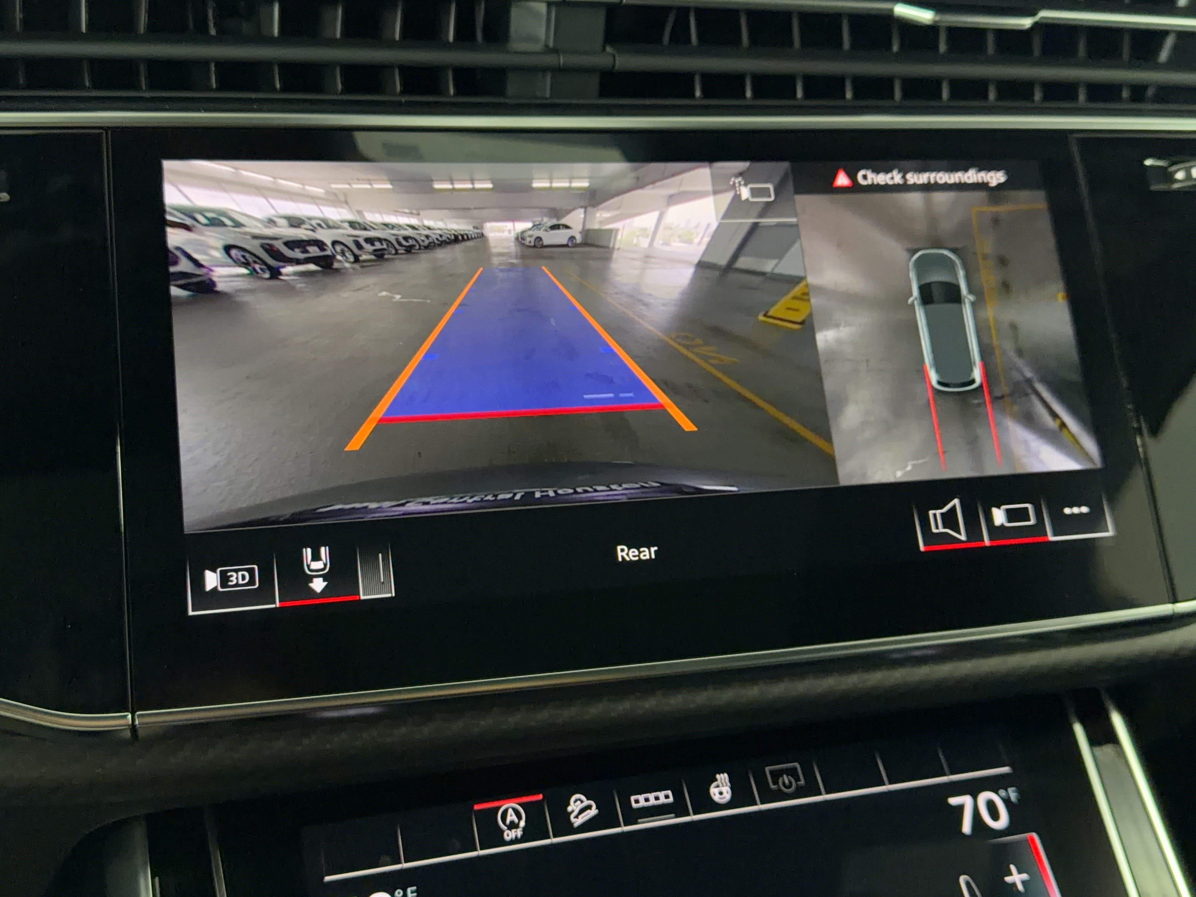 New 2026 Audi SQ7 Premium Plus AWD/4WD image 24