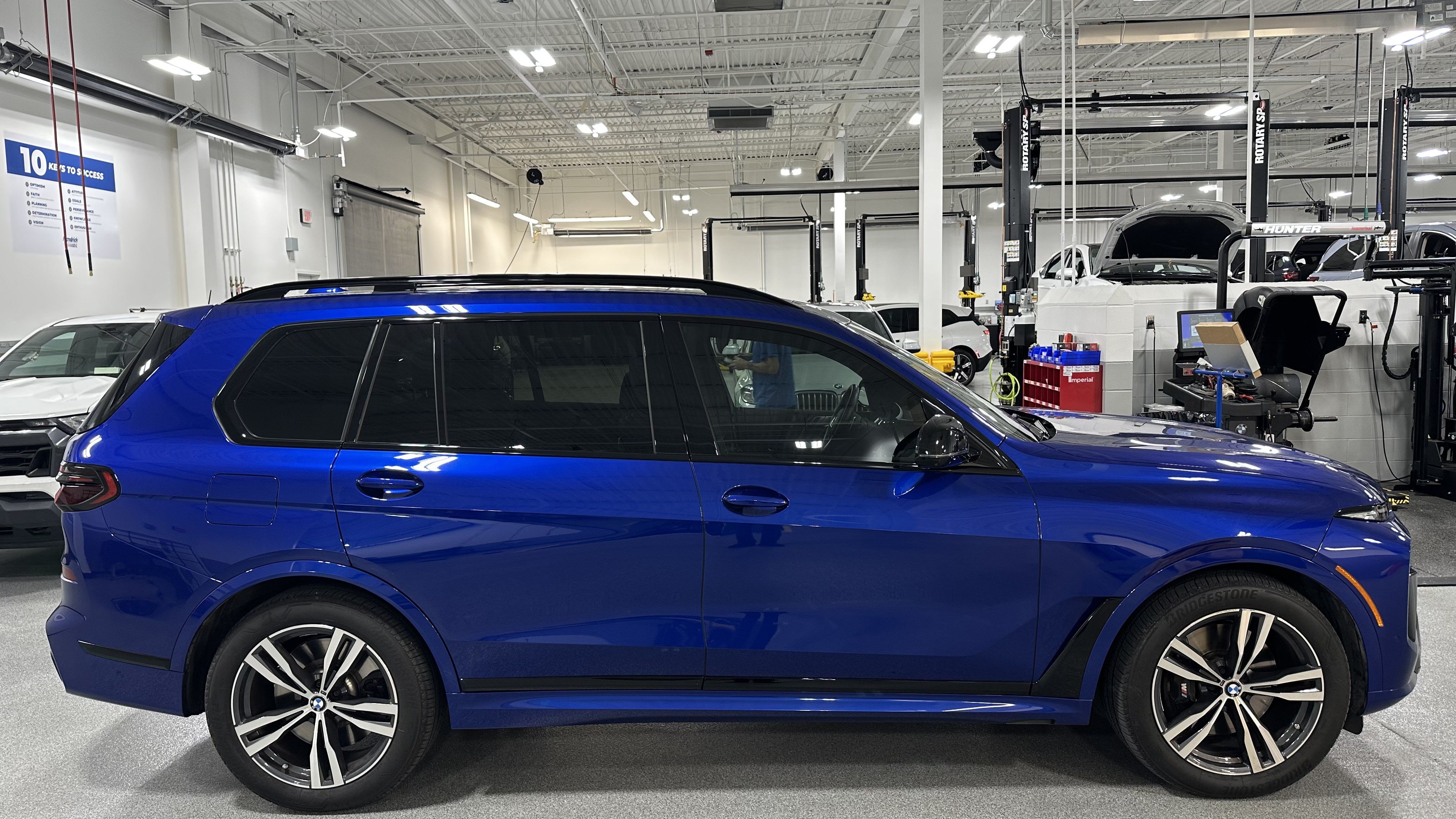Certified 2024 BMW X7 M60i w/ Executive Package AWD/4WD image 11