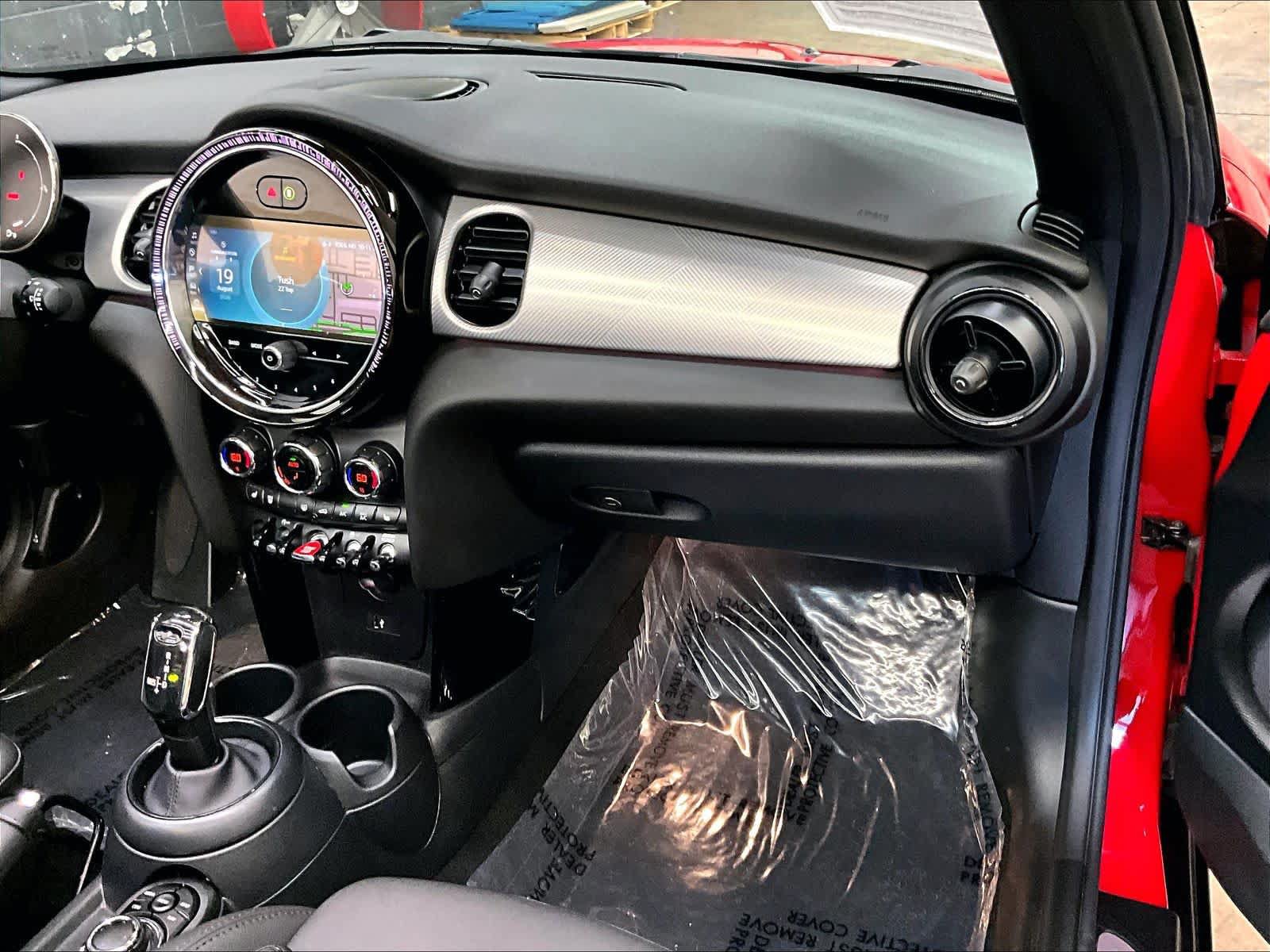Used 2024 MINI Cooper S FWD image 19