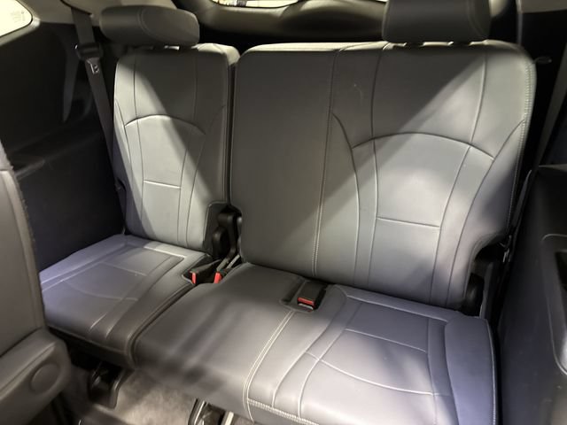 Used 2020 Buick Enclave Essence FWD image 24
