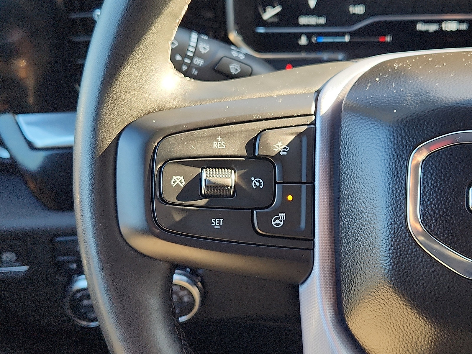 Used 2023 GMC Sierra 1500 Elevation image 21