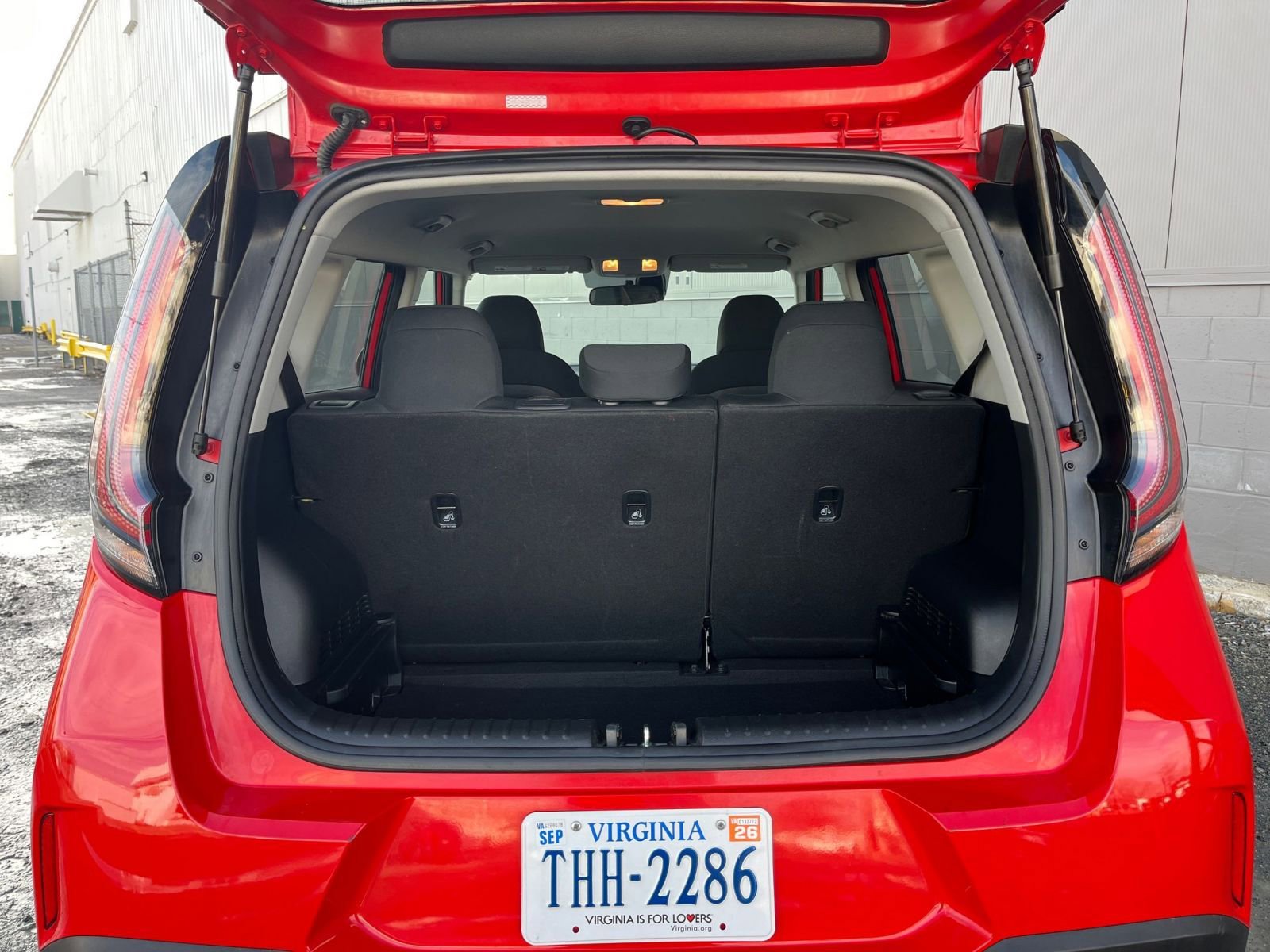 Used 2025 Kia Soul LX w/ LX Technology Package image 27