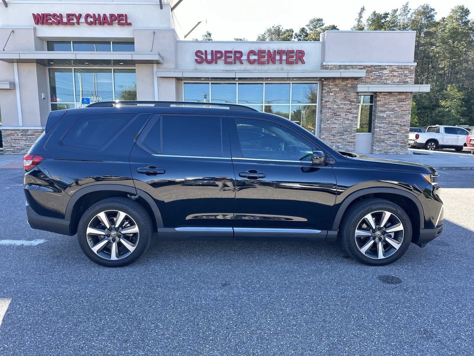 Certified 2025 Honda Pilot Elite image 7
