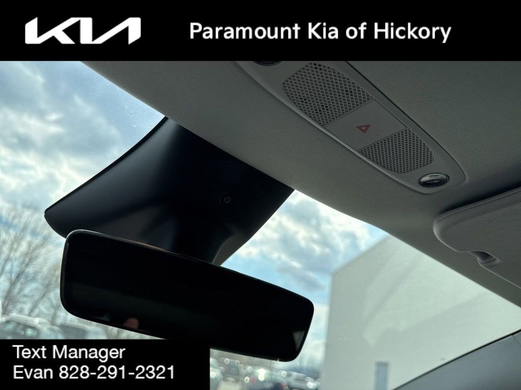 Used 2024 Tesla Model Y Long Range image 29