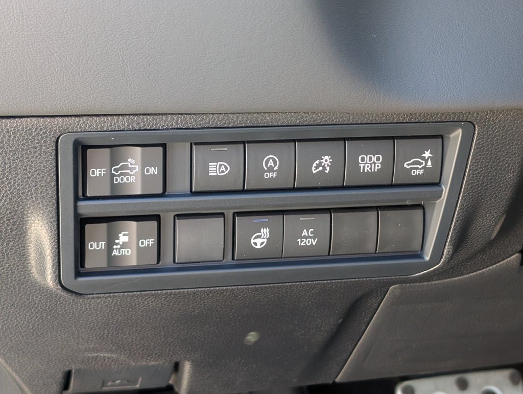 New 2026 Toyota Tundra Platinum w/ TRD Off-Road Package AWD/4WD image 12