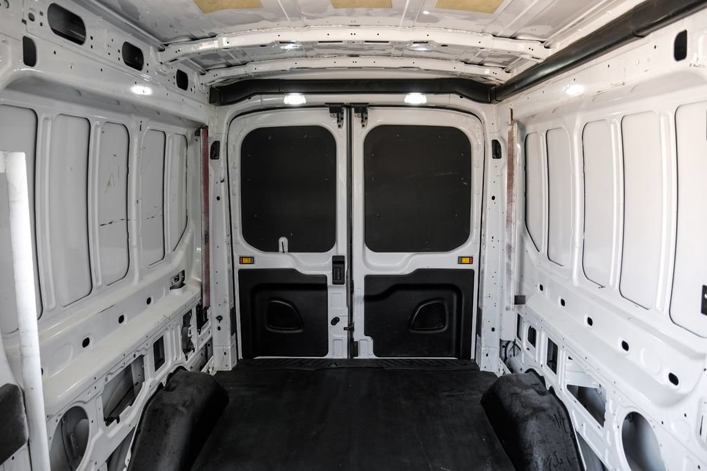Used 2023 Ford Transit 250 Medium Roof w/ Load Area Protection Package RWD image 33