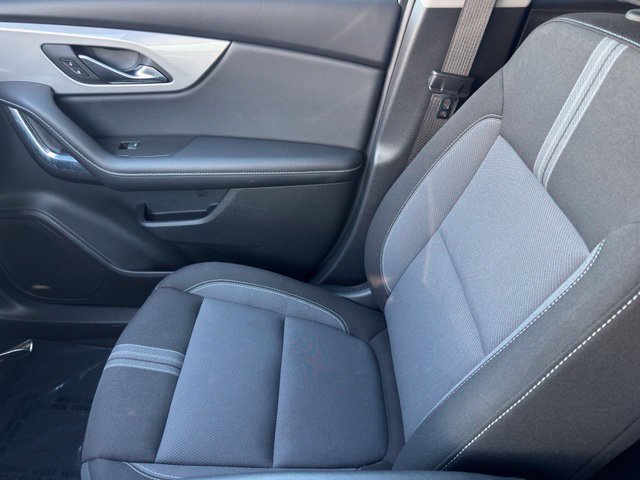 Certified 2024 Chevrolet Blazer LT w/ Convenience Package AWD/4WD image 24