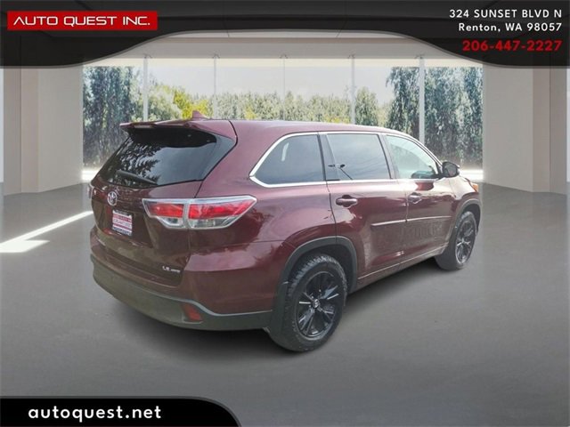 Used 2016 Toyota Highlander LE image 5