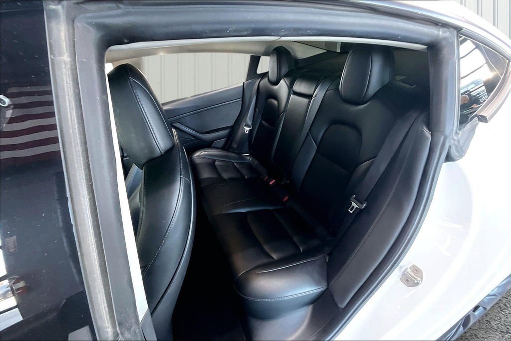 Used 2019 Tesla Model 3 Standard Range Plus image 20