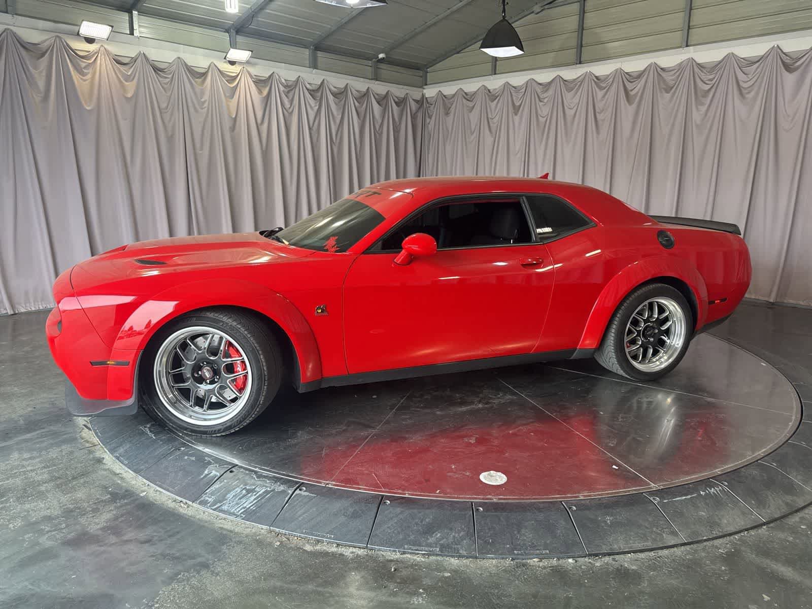Used 2022 Dodge Challenger R/T Scat Pack RWD image 8