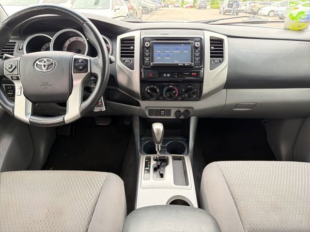 Used 2014 Toyota Tacoma PreRunner w/ SR5 Package RWD image 9