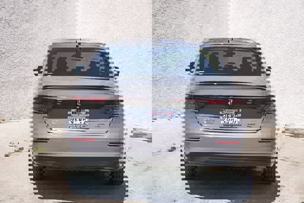 Used 2024 Honda Accord Sport image 8